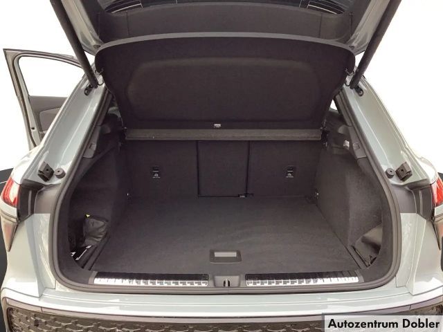 Audi Q3 S-Line S-Tronic