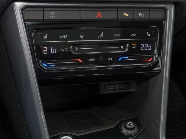 Volkswagen T-Roc 1.5 TSI DSG Style