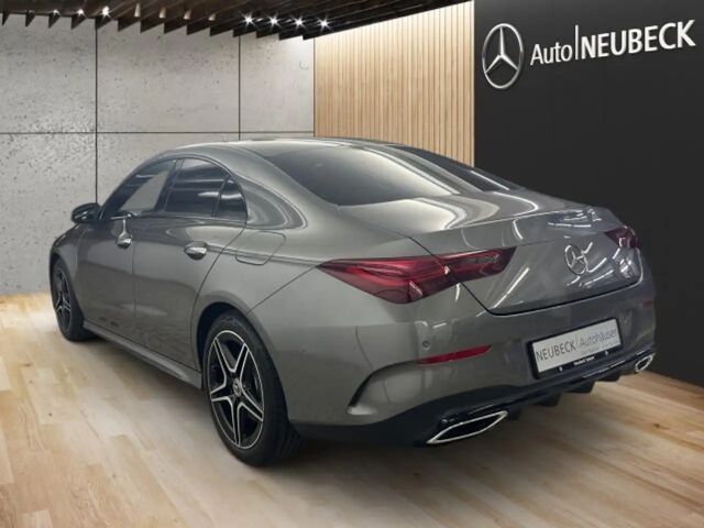 Mercedes-Benz CLA 200 AMG Line Coupé