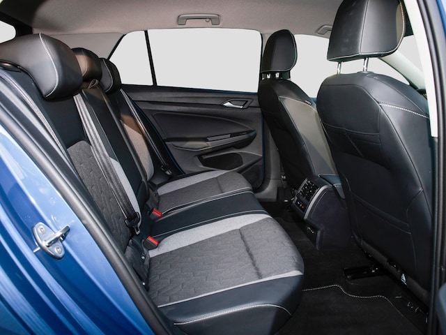 Volkswagen Golf 1.5 TSI Golf VIII