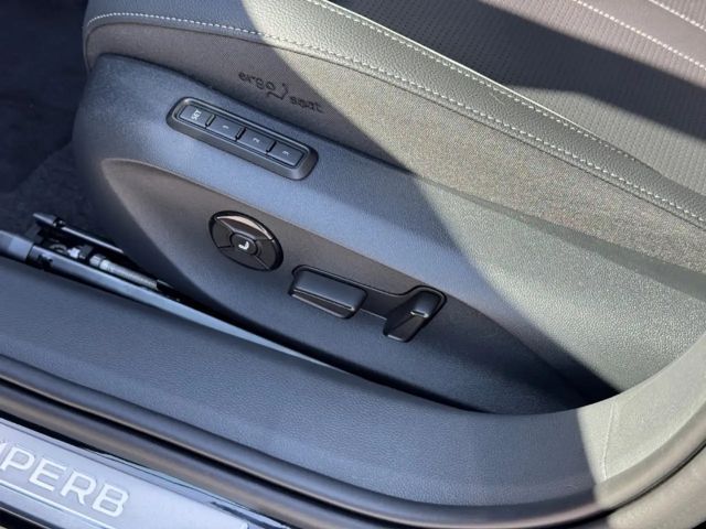 Skoda Superb 2.0 TSI 4x4 Sportline iV