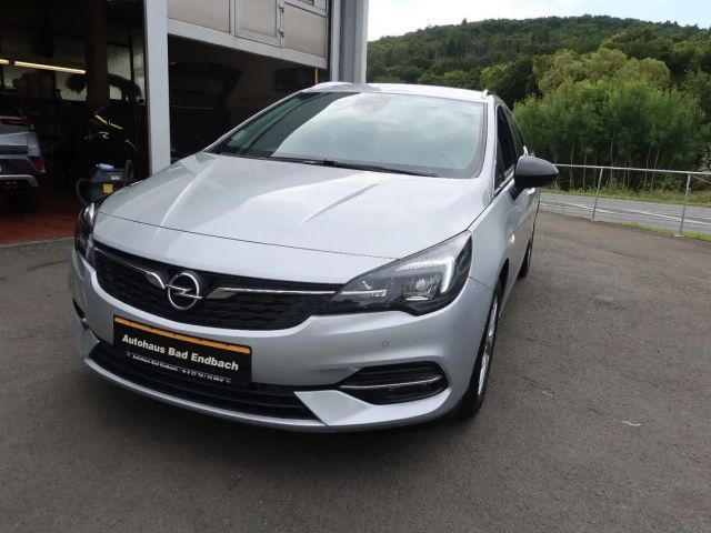 Opel Astra Elegance Sports Tourer