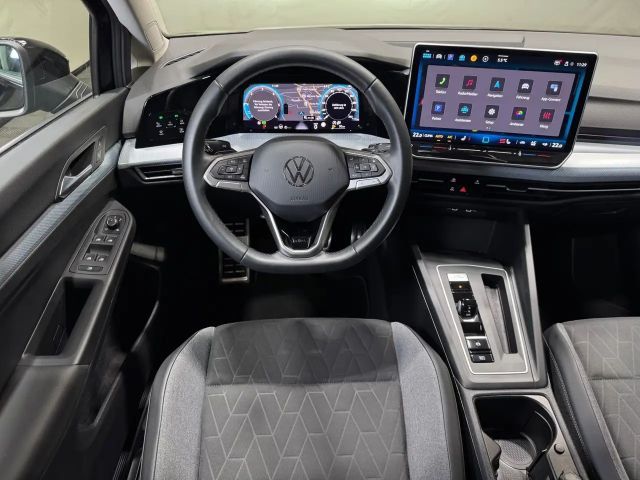 Volkswagen Golf 2.0 TDI DSG Variant