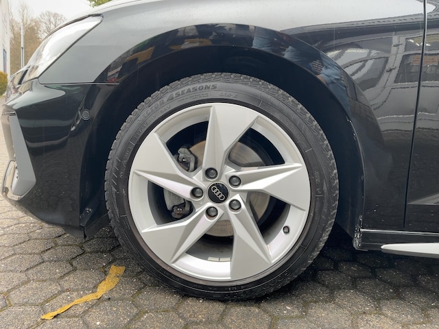 Audi A3 30 TFSI S-Line S-Tronic Sportback