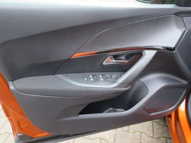 Peugeot E-2008 Active Pack