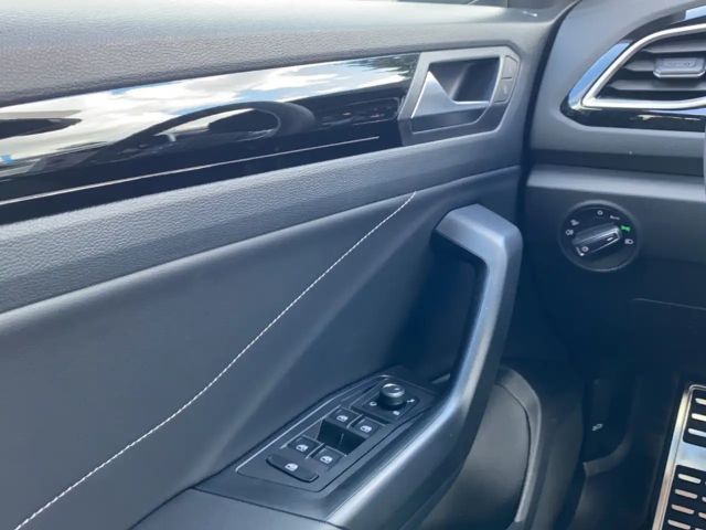 Volkswagen T-Roc 1.5 TSI R-Line