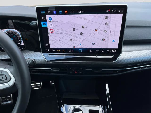 Volkswagen Golf 1.5 eTSI DSG Golf VIII Style