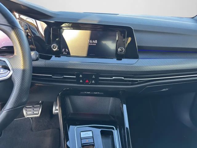 Volkswagen Golf 1.5 eTSI DSG Golf VIII R-Line