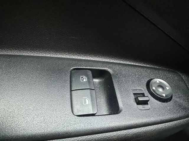 Hyundai i10 Edition 30