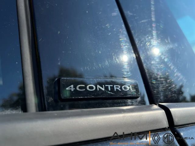 Renault Espace E-Tech Hybrid Iconic