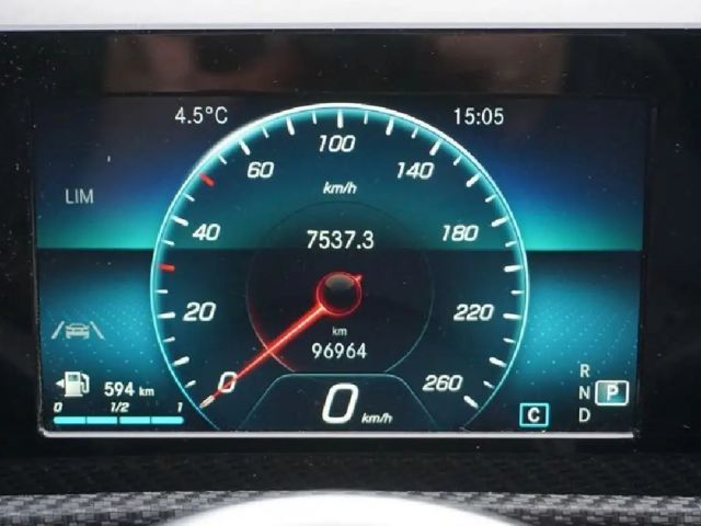 Mercedes-Benz A 200 Business Line Hatchback