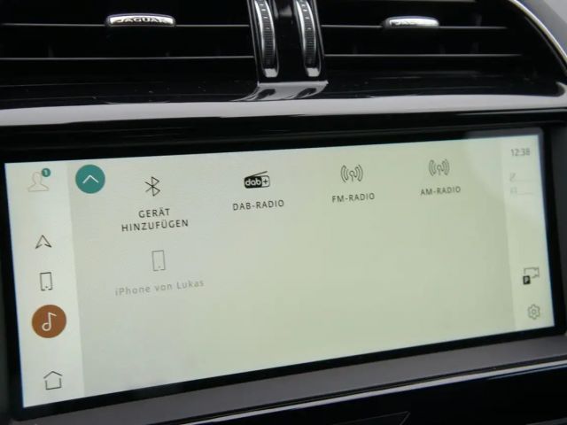 Jaguar XE AWD R-Dynamic SE