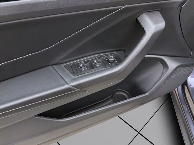 Volkswagen T-Roc 1.5 TSI Cabriolet DSG R-Line