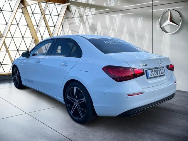 Mercedes-Benz A 180 Progressive
