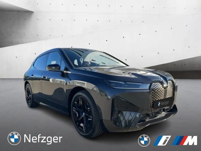 BMW iX xDrive40