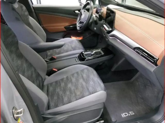 Volkswagen ID.5 IQ.Drive Pro