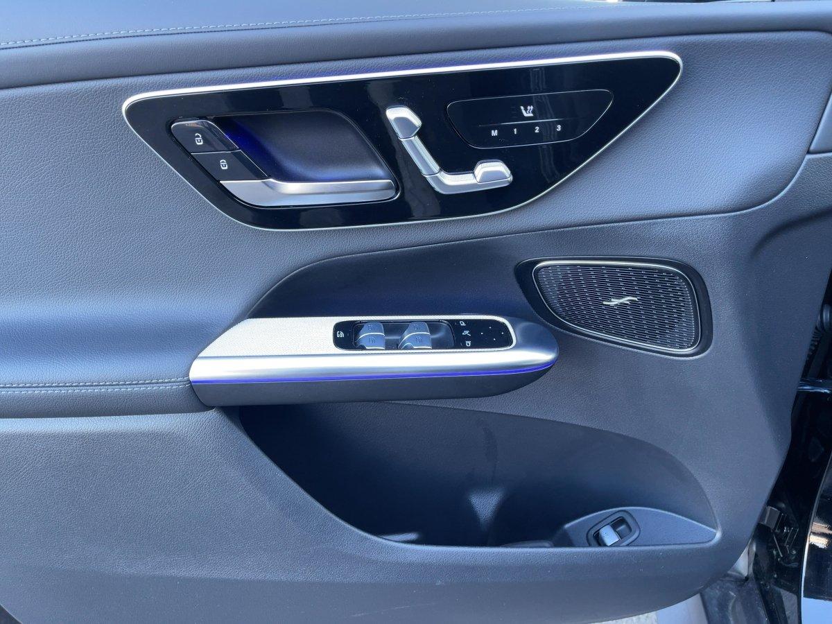 Mercedes-Benz GLC 300 4MATIC AMG Line GLC 300 d