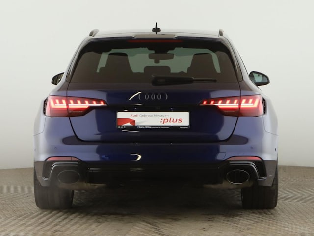 Audi RS4 Avant Quattro