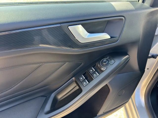 Ford Focus EcoBoost ST Line Wagon