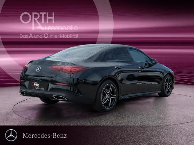 Mercedes-Benz CLA 200 AMG Line Coupé