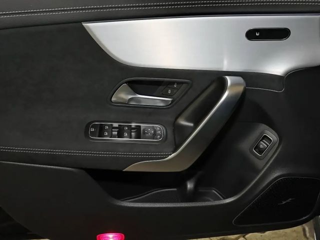 Mercedes-Benz CLA 250 4MATIC AMG Line Coupé