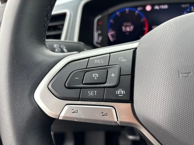 Volkswagen T-Roc Cabriolet Style