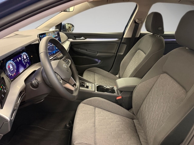 Volkswagen Golf 1.5 TSI Golf VIII