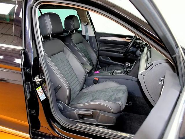Volkswagen Passat DSG Elegance Elegance Variant
