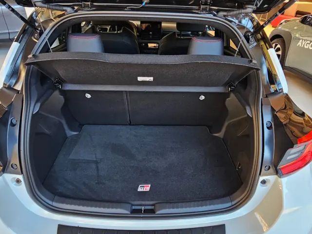 Toyota Yaris GR Hybride VVT-i