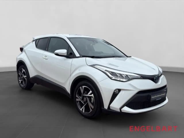 Toyota C-HR Hybride Team D