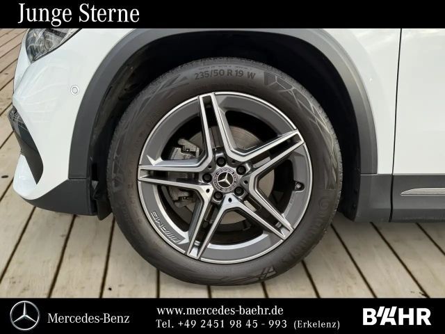 Mercedes-Benz GLA 220 4MATIC AMG Line GLA 220 d