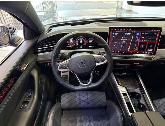 Volkswagen Passat 2.0 TDI DSG R-Line Variant