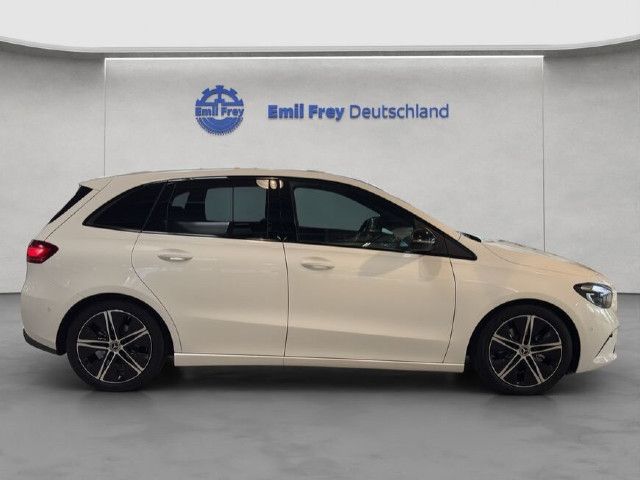 Mercedes-Benz B 180 Sedan