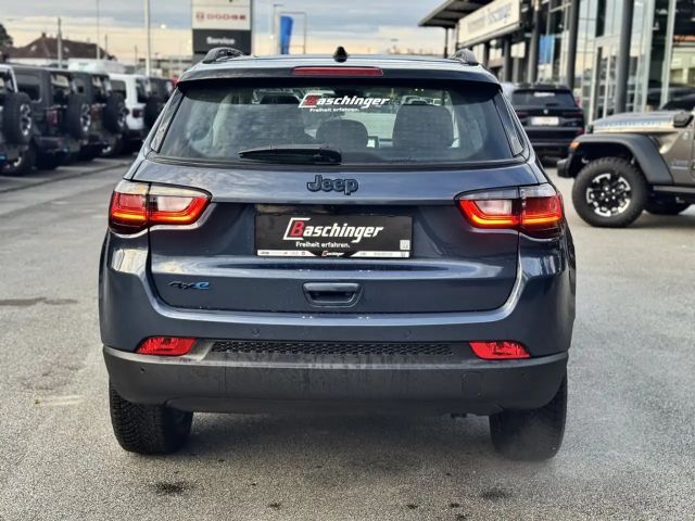 Jeep Compass 4xe Overland