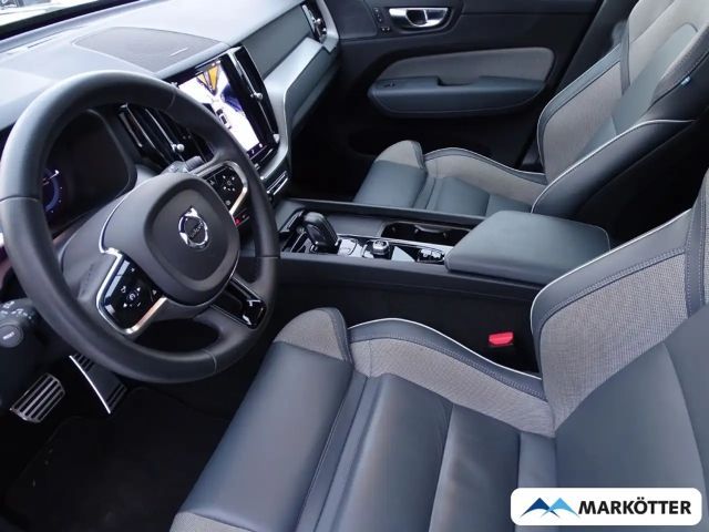 Volvo XC60 AWD R-Design Recharge