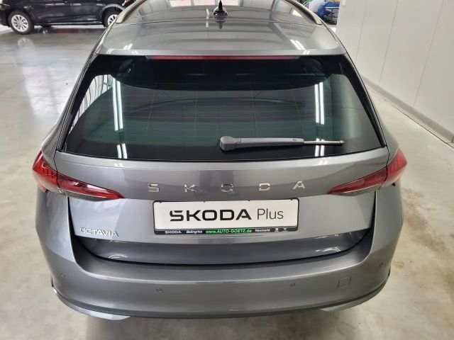 Skoda Octavia Combi Selection