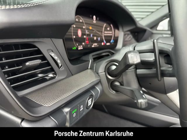 Porsche 992 4 Cabrio Carrera GTS