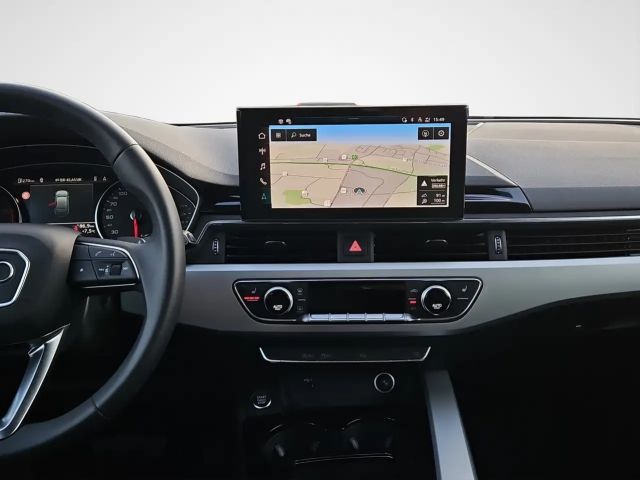 Audi A4 30 TDI Avant S-Tronic