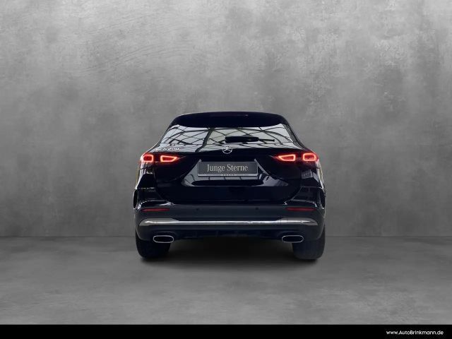 Mercedes-Benz GLA 200 AMG Line