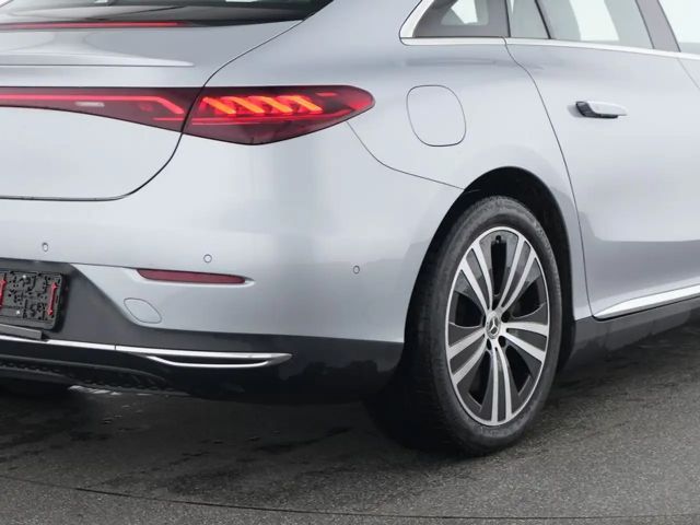 Mercedes-Benz EQE 300 Electric Art Sedan