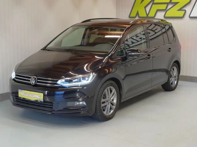 Volkswagen Touran 1.5 TSI DSG
