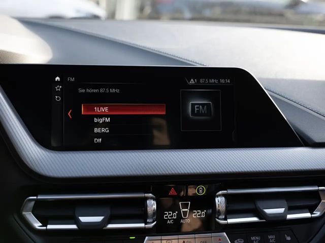 BMW 116 116i M-Sport Sedan