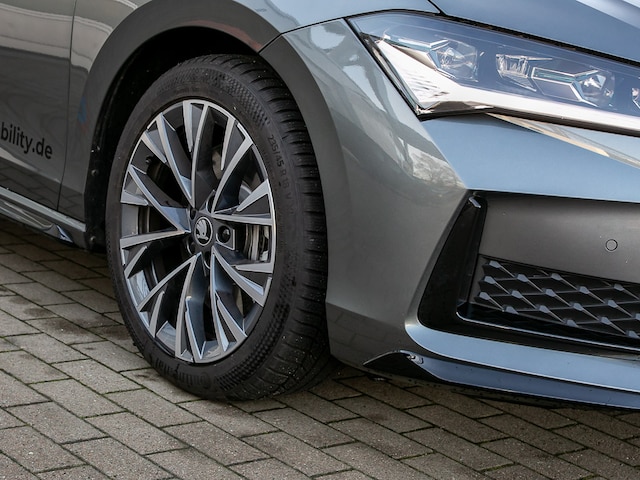 Skoda Superb 2.0 TSI 4x4 Combi Sportline