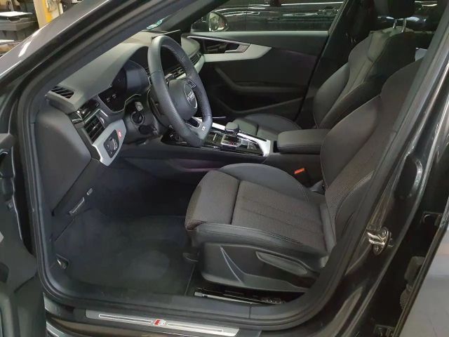 Audi A4 40 TFSI Avant S-Line