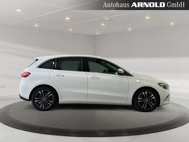 Mercedes-Benz B 200 Progressive Sedan