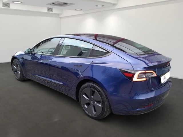 Tesla Model 3 Standard Range