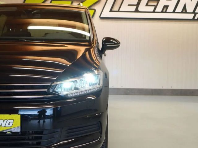 Volkswagen Touran DSG