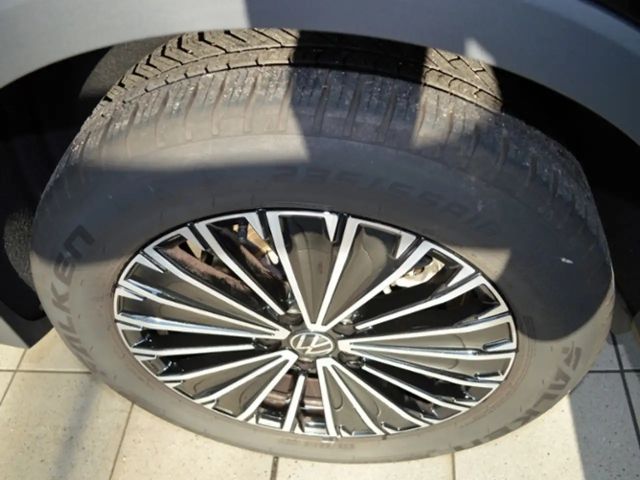 Volkswagen Tiguan 1.5 eTSI DSG IQ.Drive