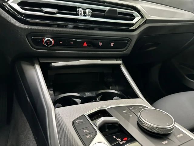 BMW 330 330e Touring