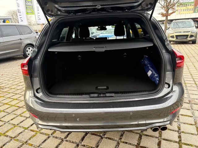 Ford Focus ST Line Wagon